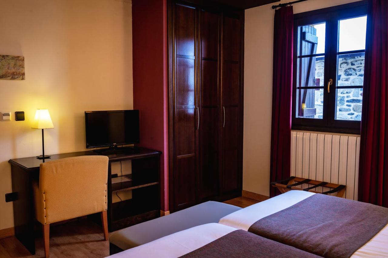 Hotel Valle De Izas Sallent de Gállego Εξωτερικό φωτογραφία